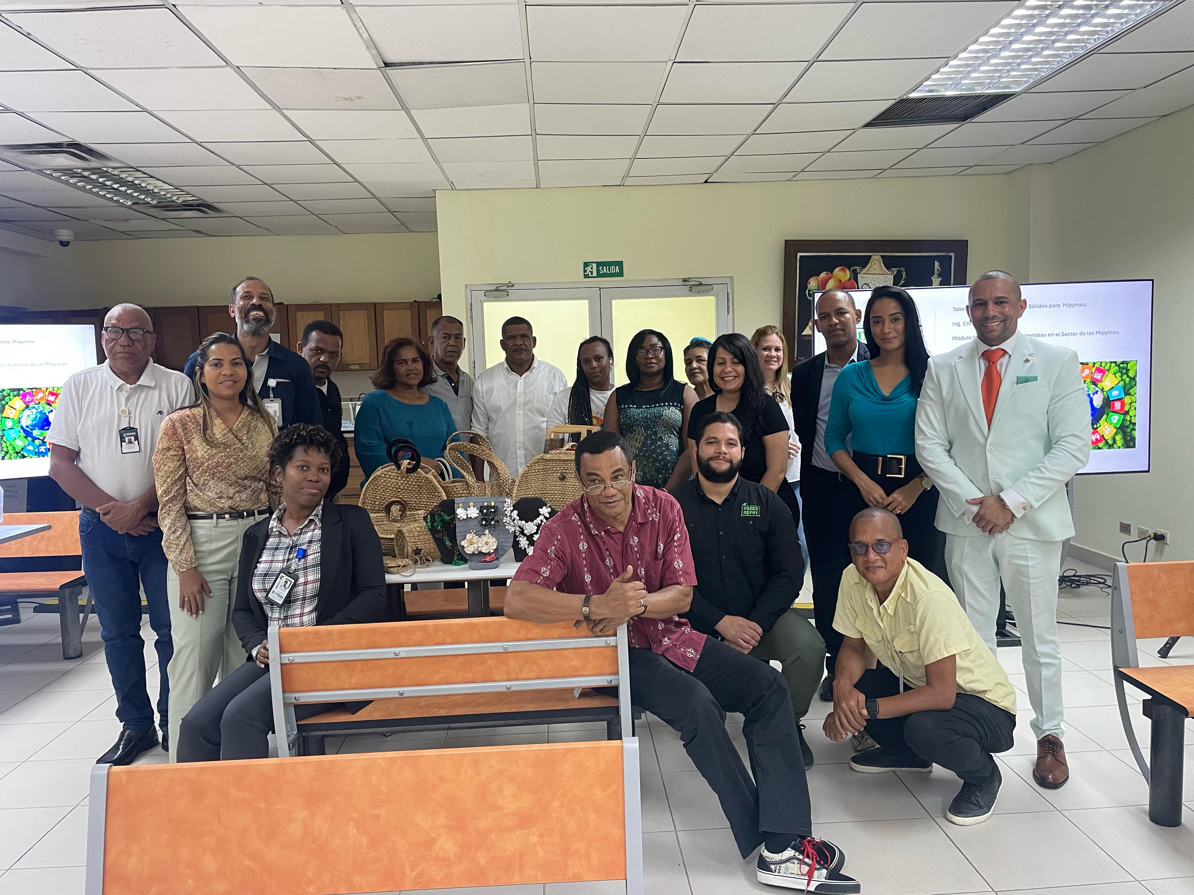TALLER EN SANTO DOMINGO NORTE TALLER EN SANTO DOMINGO NORTE